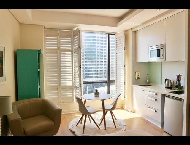 0 BEDROOM APARTMENT FOR SALE IN SANDTON CENTRAL